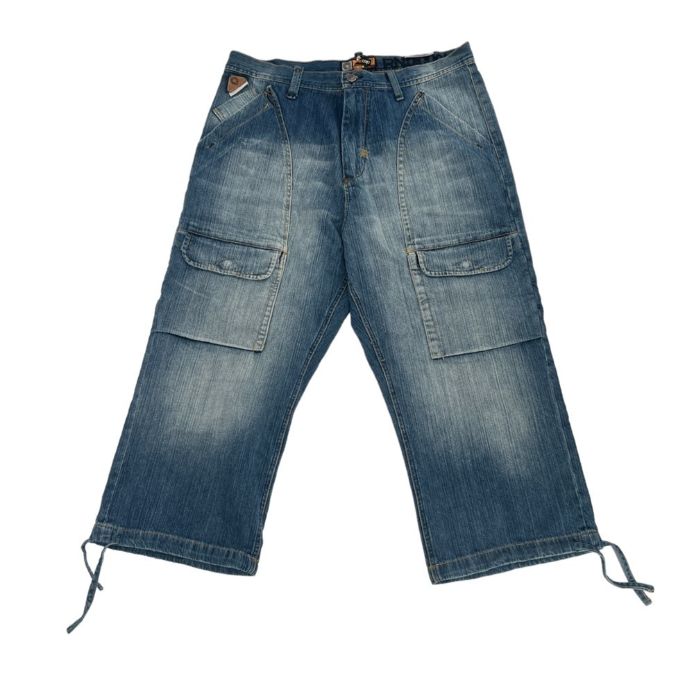 NWT Akademiks Short Pant Cargo Jeans Size 36 Men’s